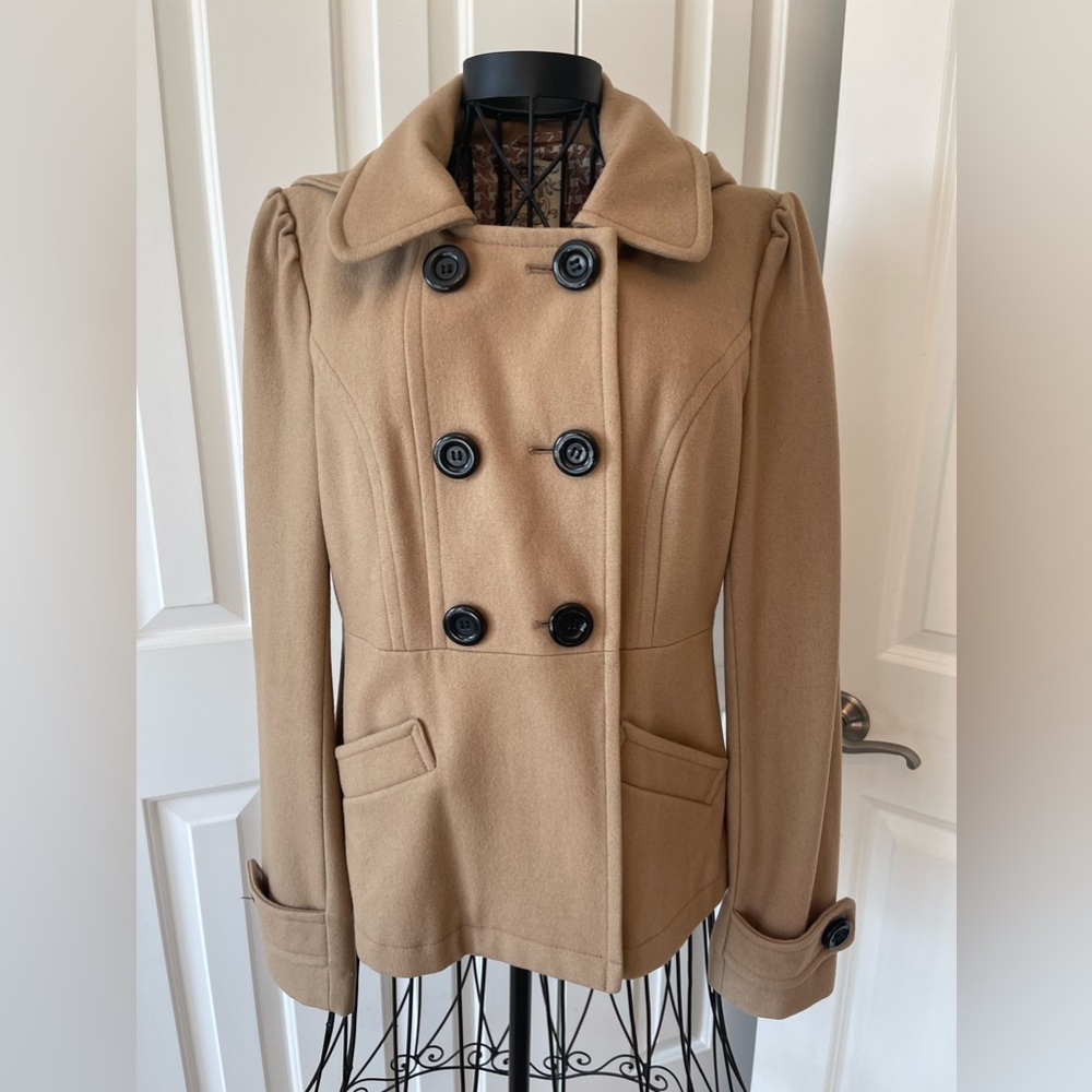 Tulle tan double breasted peacoat with hood